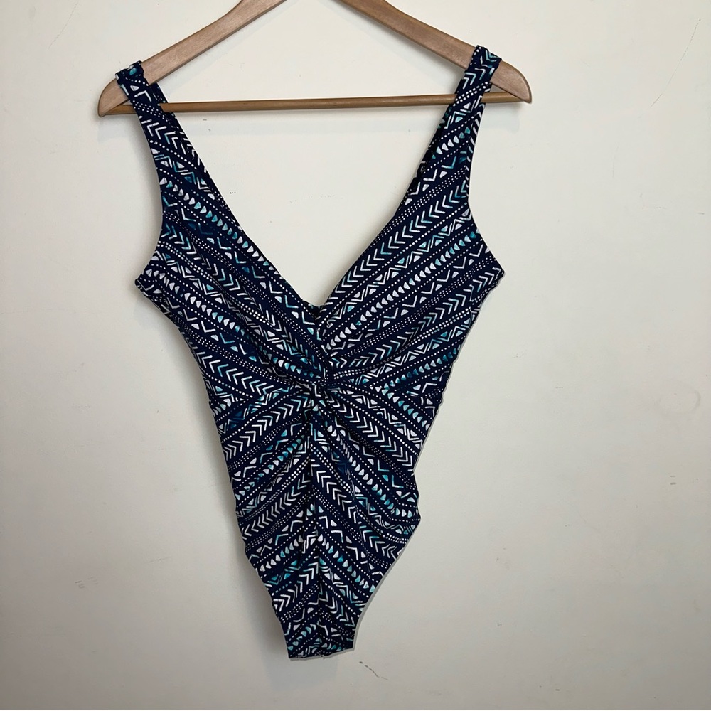Jantzen Womens 1PC Swimsuit Mare Blue Turquoise Aztec Twist Front Tummy Control
